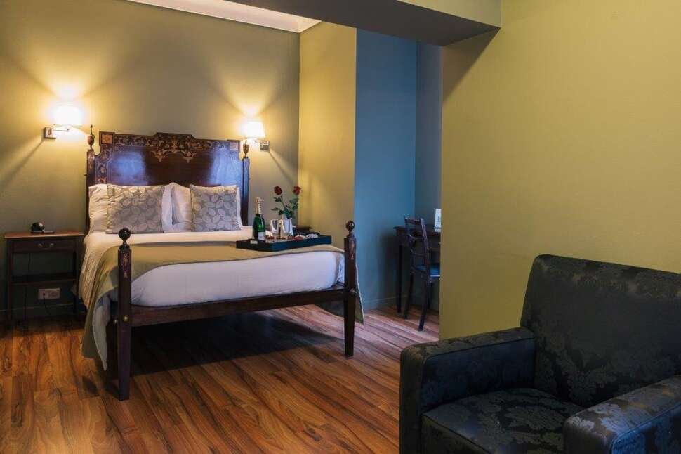 Hotel Sao Jose - Vlucht + hotel Porto