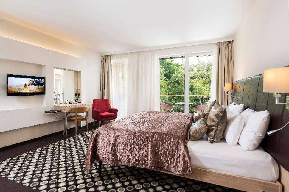 Bo33 Hotel Family & Suites - Vlucht + hotel Boedapest