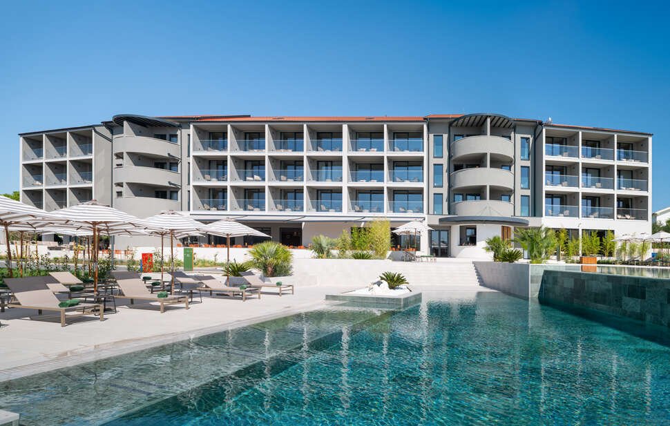 Molum Hotel & Residences - Vlucht + hotel Sveti Filip i Jakov