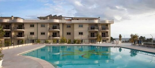 4 Spa Resort Hotel - Vlucht + hotel Catania