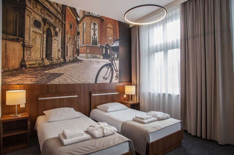 Downtown Krakow Hotel - Vlucht + hotel Krakau