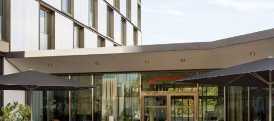 Vienna House Easy by Wyndham Osnabrück City & Apartments
