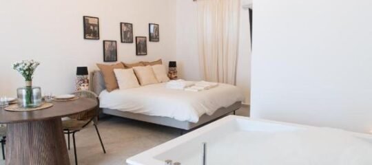 Vicoloterzo Suite