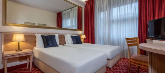 iH Hotels Milano St John - Vlucht + hotel Milaan