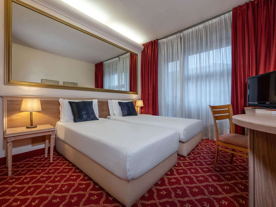 iH Hotels Milano St John - Vlucht + hotel Milaan