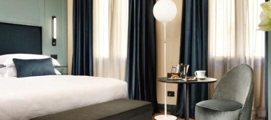 Floren Hotel