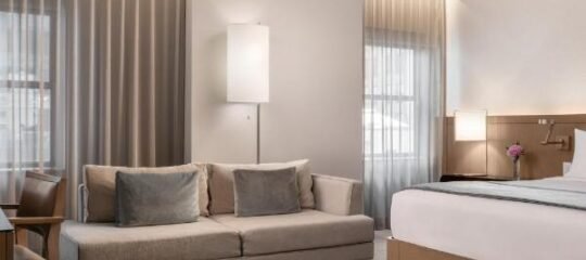 The Knickerbocker Hotel
