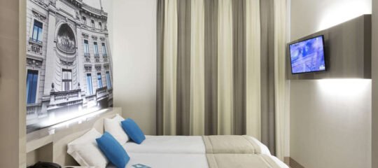 B&B Hotel Milano San Siro - Vlucht + hotel Milaan
