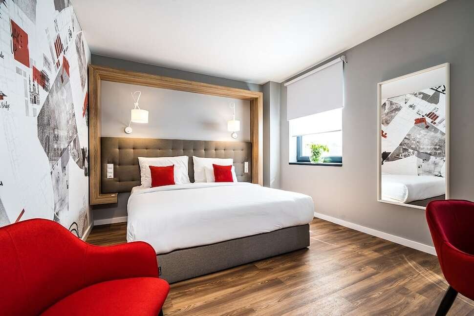 Up Hotel Budapest - Vlucht + hotel Boedapest