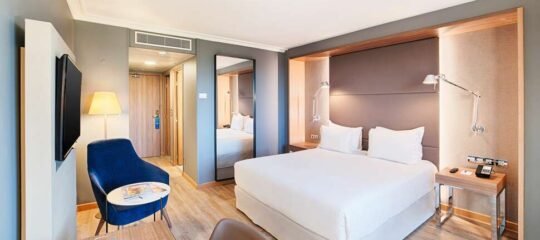 NH Nice - Vlucht + hotel Nice