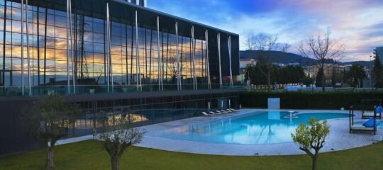 Melia Braga Hotel & Spa - Vlucht + hotel Braga