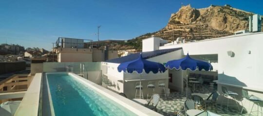 Dormirdcine Alicante - Vlucht + hotel Alicante