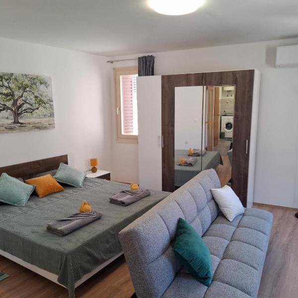 Cozy Apartment in Pula Old Town
