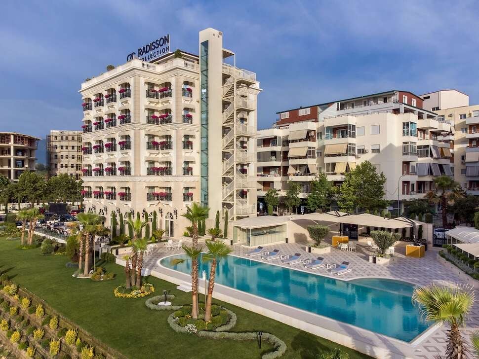 Radisson Collection Morina Hotel Tirana - Vlucht + hotel Tirana