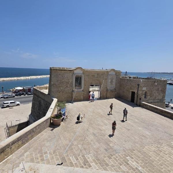 La Grotta - Bari Vecchia, Vista Mare