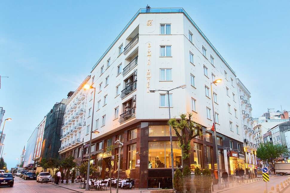 Barin Hotel - Vlucht + hotel Istanbul
