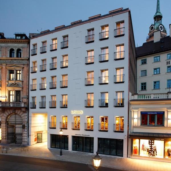 Louis Hotel