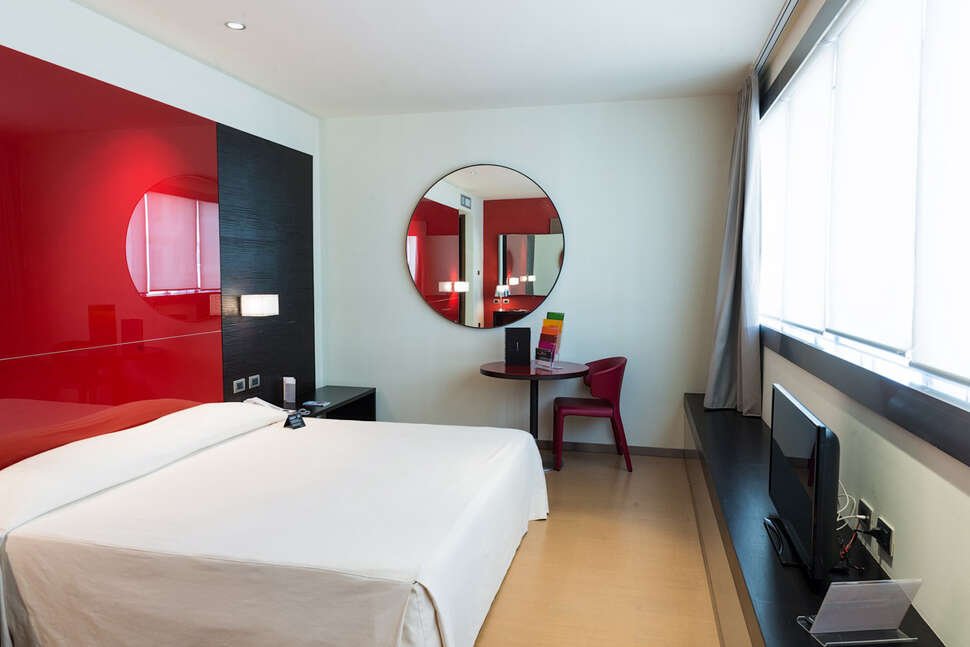Unahotels T Hotel Cagliari - Vlucht + hotel Cagliari