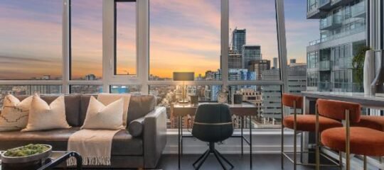 Bellagio Suites - Toronto's Entertainment District