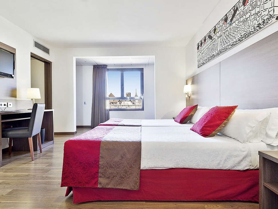 Hotel Auto Hogar - Vlucht + hotel Barcelona
