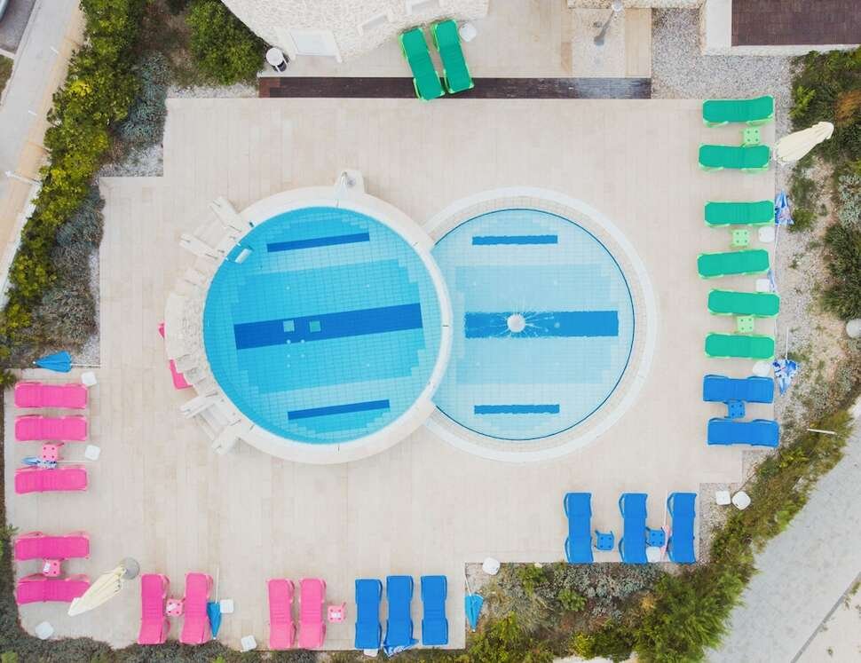 Hotel Pagus - Vlucht + hotel Pag