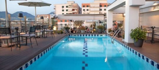Hotel Mondial - Vlucht + hotel Tirana
