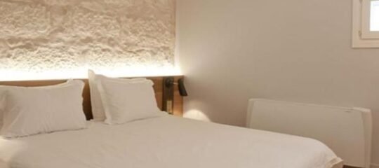 Puro Grand Hotel -formerly Puro Oasis Urbano