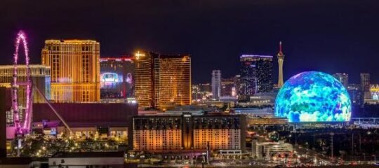 SPHERE VIEW - Signature MGM Resort Lucky Gem Penthouse & Luxury Suites 27817