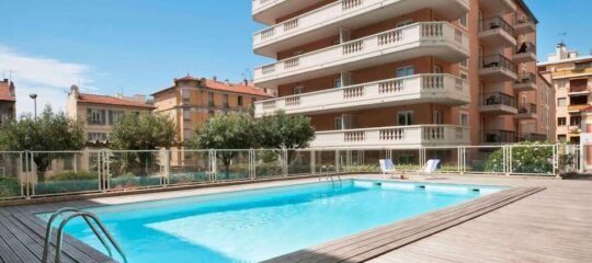 Aparthotel Adagio Access Nice Magnan - Vlucht + hotel Nice