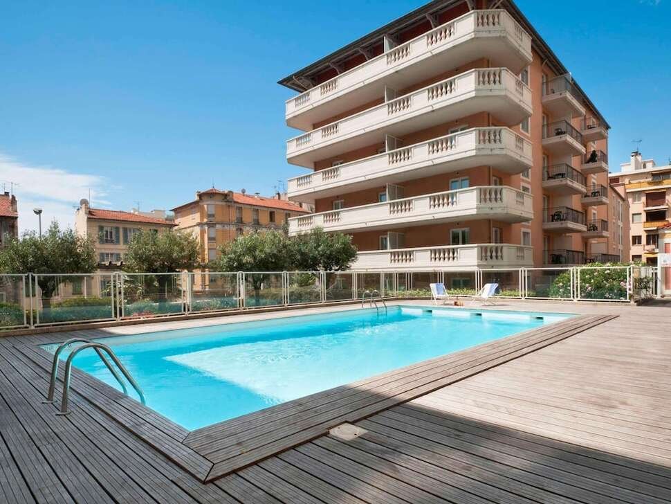 Aparthotel Adagio Access Nice Magnan - Vlucht + hotel Nice