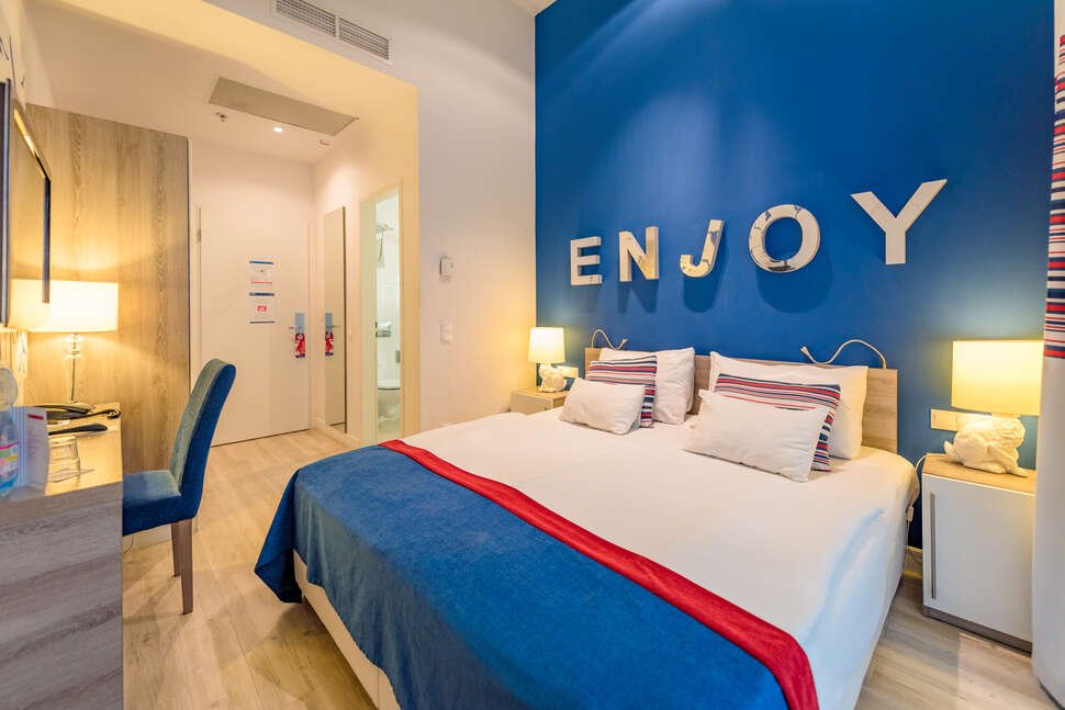 Estilo Fashion Hotel - Vlucht + hotel Boedapest