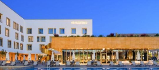 mk hotel tirana