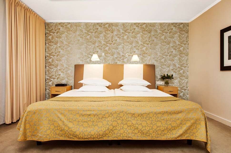 Elite Hotel Savoy - Vlucht + hotel Malmö