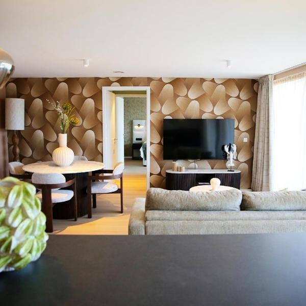 Elite Suite