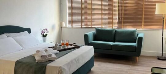 Alea Rooms - Vlucht + hotel Lecce