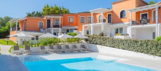 Hotel Galanias Bari Sardo - Vlucht + hotel Bari Sardo