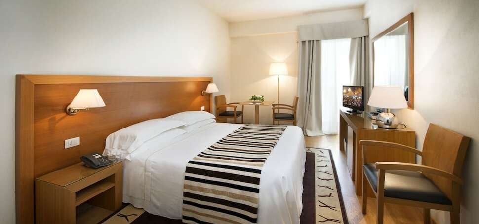 Sardegna Hotel - Vlucht + hotel Cagliari