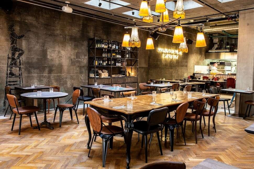 Urban Creme - Vlucht + hotel Praag