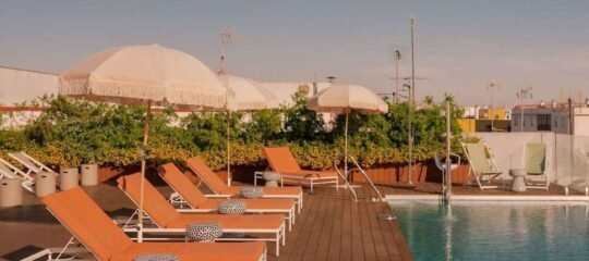 Ibis Styles Sevilla City Santa Justa - Vlucht + hotel Sevilla