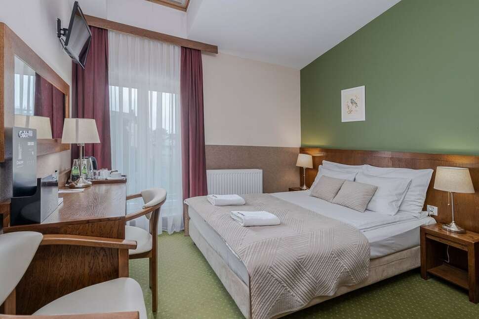 Yarden Aparthotel - Vlucht + hotel Krakau