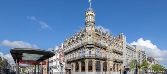 Amrâth Grand Hotel de l'Empereur | Bijzonder verblijf in Art-Nouveau 4*-hotel uit 1902 tegenover Maastricht CS | incl. 3-gangendiner