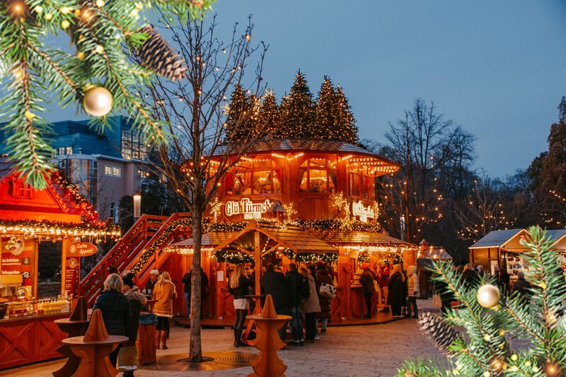 Voco Düsseldorf Seestern | Early Bird | Beleef de kerstmagie in Düsseldorf en bezoek de sfeervolle kerstmarkt