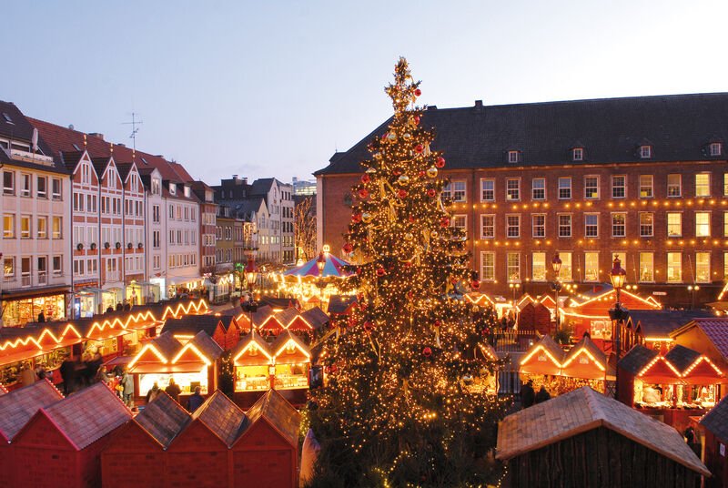 Voco Düsseldorf Seestern | Early Bird | Verken en beleef de sfeer in Düsseldorf tijdens de kerstperiode