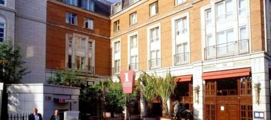 The Grafton - Vlucht + hotel Dublin