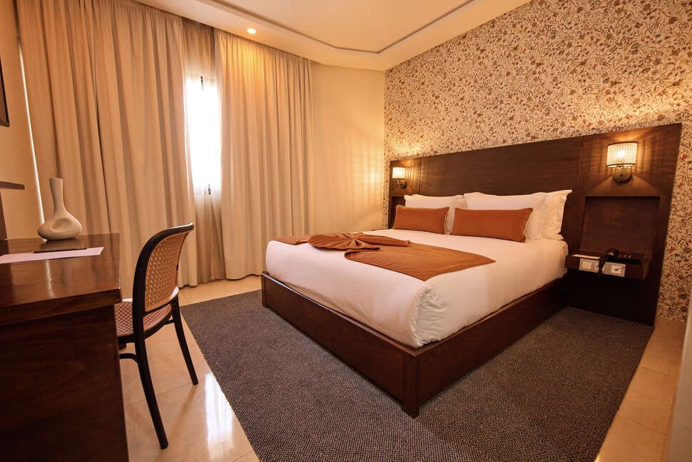 Fourteen Hotel Ain Sebaa - Vlucht + hotel Casablanca