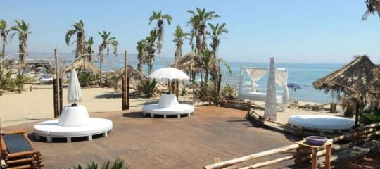 Villaggio Turistico Internazionale La Playa - Vlucht + hotel Catania