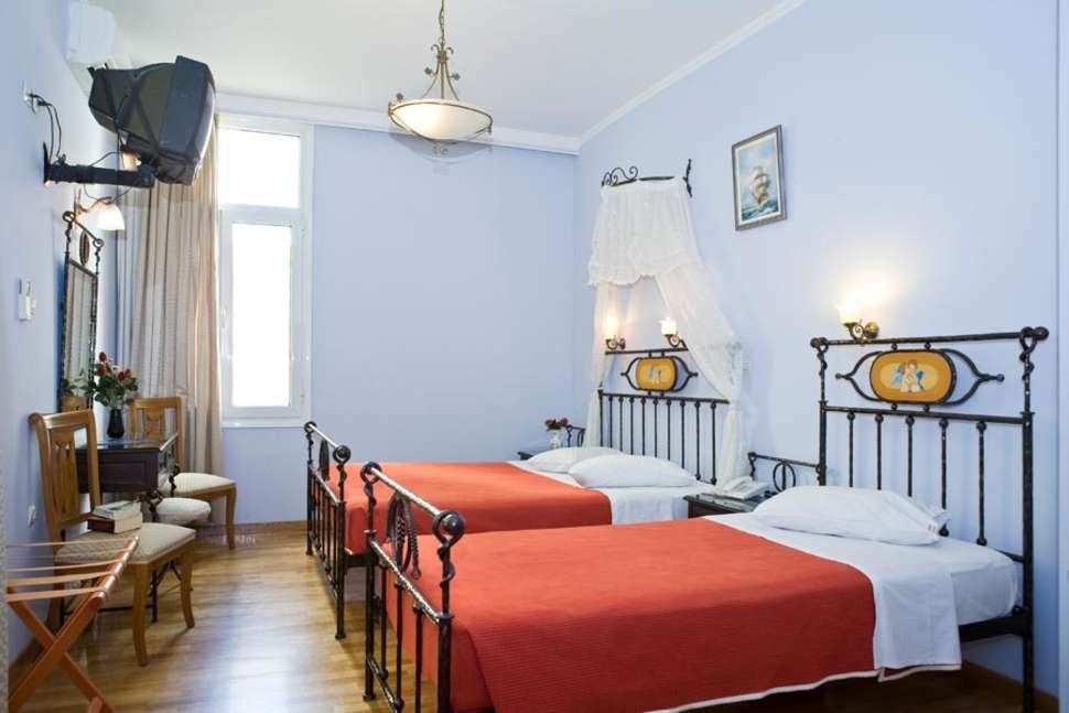 Cecil Hotel - Vlucht + hotel Athene