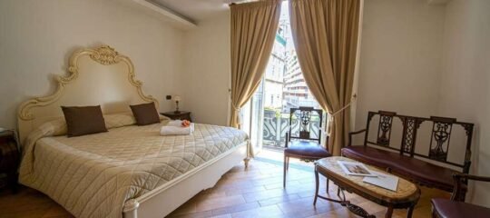 Hotel Lanfipe Palace - Vlucht + hotel Napels