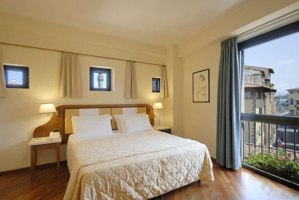 Hotel Pitti Palace Al Ponte Vecchio - Vlucht + hotel Florence