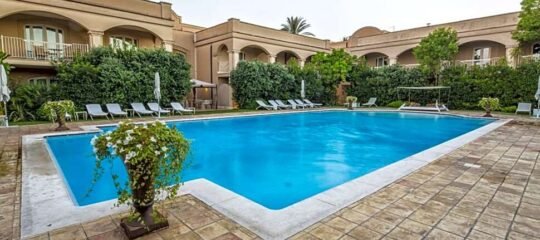 Romano Palace Luxury Hotel - Vlucht + hotel Catania